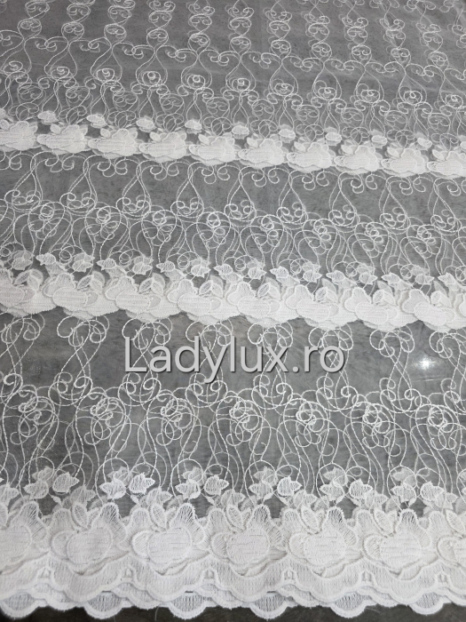 Perdea Bucătărie Brodată Alba Model Fructe  – Gata Cusută cu Tiv și Rejanșă [2]