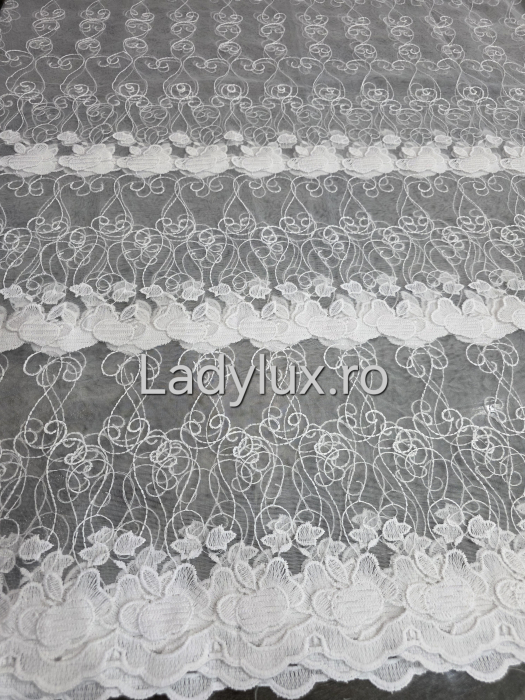 Perdea Bucătărie Brodată Alba Model Fructe  – Gata Cusută cu Tiv și Rejanșă [1]