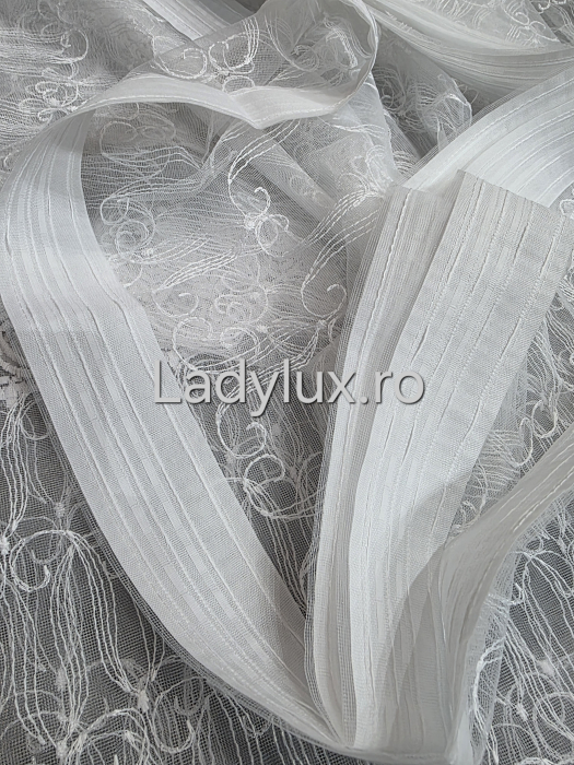 Perdea Bucătărie Brodată Alba Model Spice  – Gata Cusută cu Tiv și Rejanșă [3]