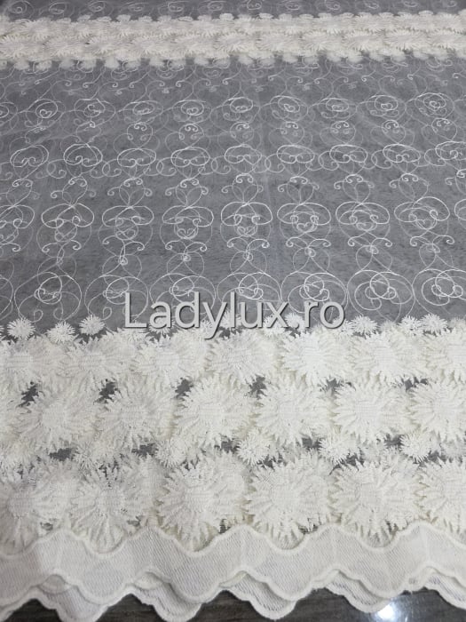 Perdea Bucătărie Brodată Model Margarete Ivoar  – Gata Cusută cu Tiv și Rejanșă [2]