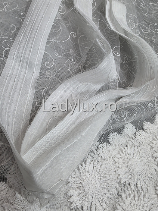 Perdea Bucătărie Brodată Alba Model Margarete  – Gata Cusută cu Tiv și Rejanșă [3]