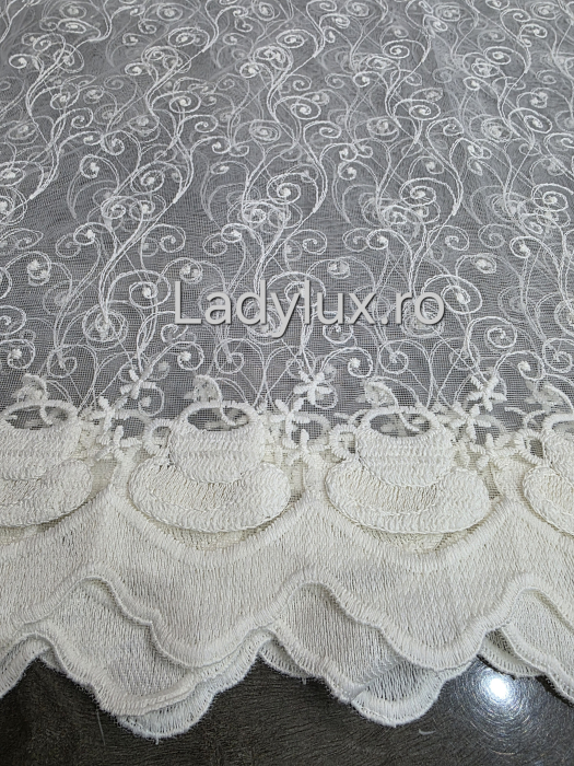 Perdea Bucătărie Brodată Model Ceasca de cafea Ivoar  – Gata Cusută cu Tiv și Rejanșă [1]