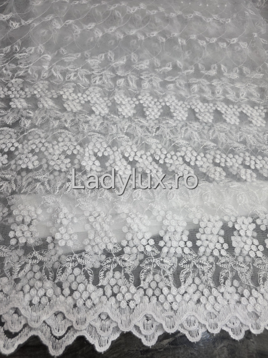 Perdea Alba cu Broderie Alba Model Ciorchine– rafinament și strălucire discretă C1751 [1]