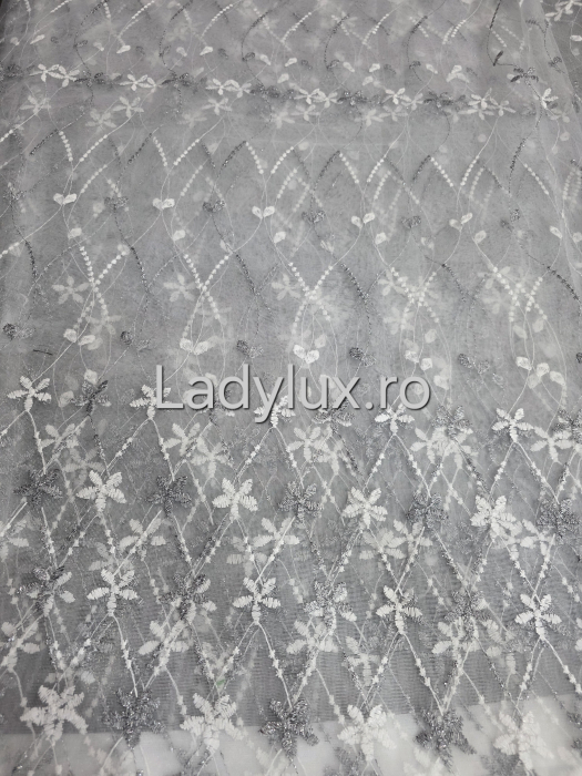 Perdea alba cu Broderie Gri+alb cu insertii Model Stelute– rafinament și strălucire discretă C1745 [2]