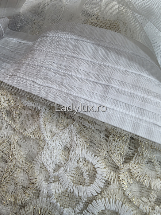 Perdea din Tull cu Model – 4 m x 2.8 m, Cusută cu Tiv și Rejansă de 6 cm - Broderie Alb+bej [4]