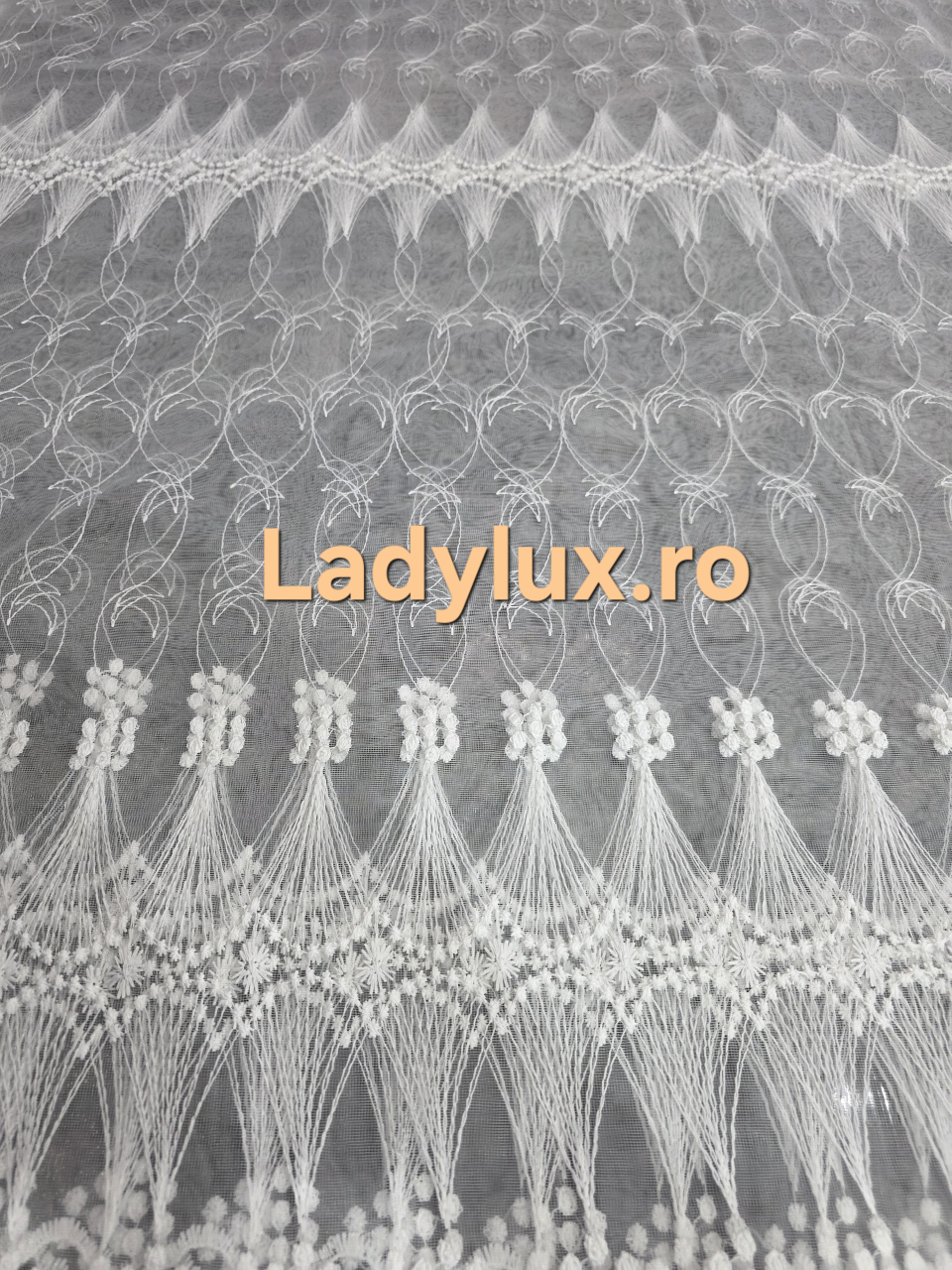 Perdea Tulle cu Broderie Alba Model Clepsidra 3M x 2.5h - Cu Tiv si Rejansa [2]