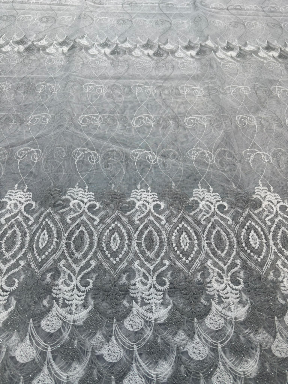 Perdea din tulle cu broderie Alba+Gri  Model  Elegance  4M x 2.5h [2]