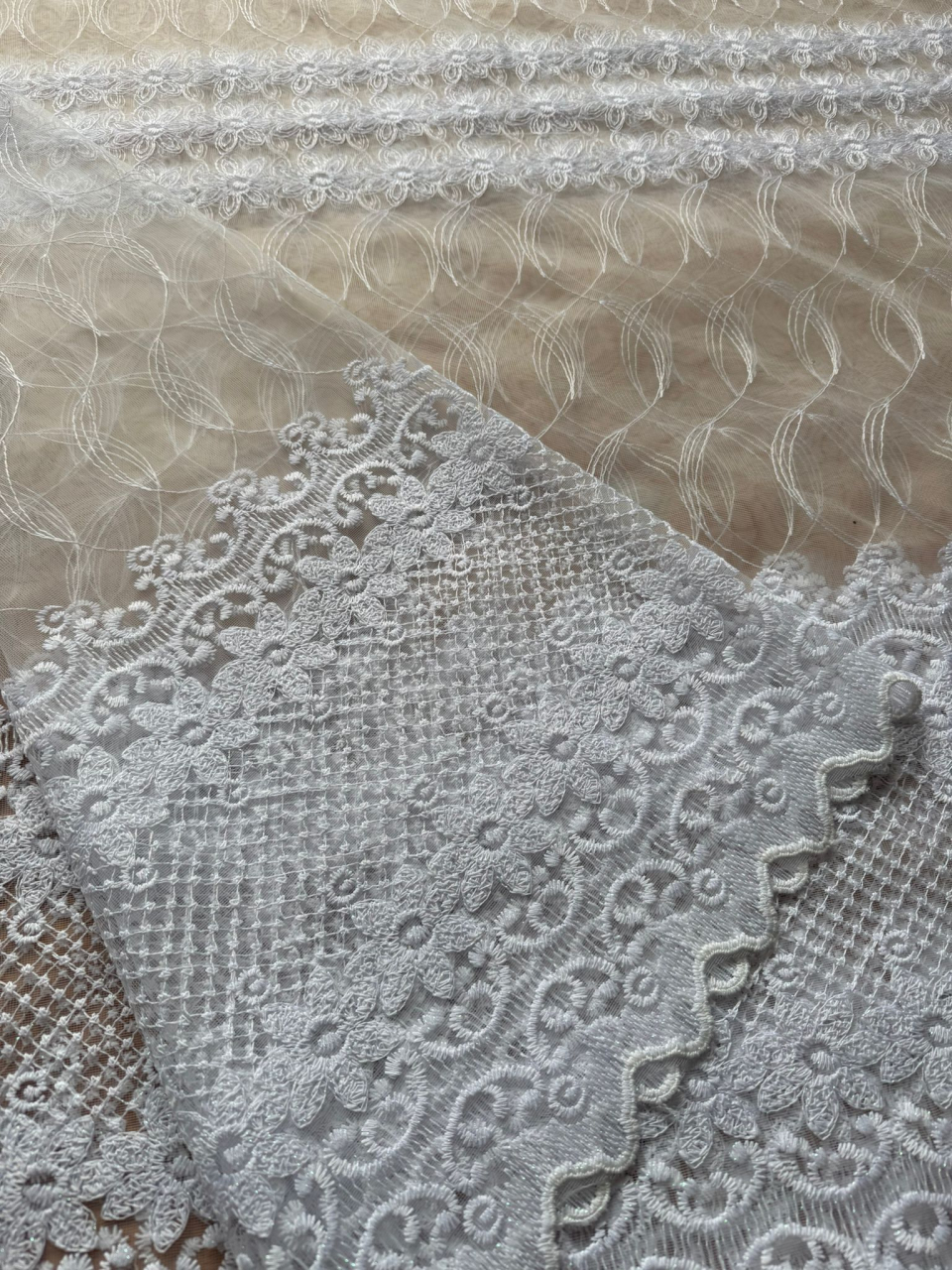 Perdea din tulle cu broderie Alba, Model  Imperial Floral  4M x 2.5h [3]