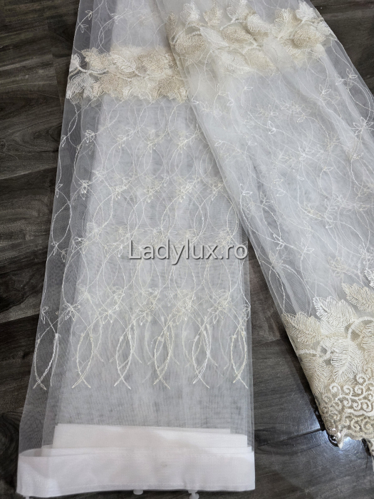 Perdea din tulle cu broderie Bej model frunze, gata făcută cu tiv și rejansă C1451 [4]
