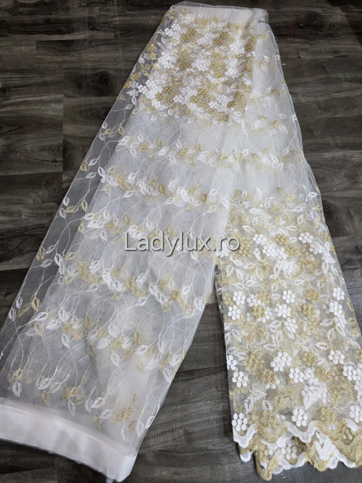 Perdea Tulle cu Broderie Alba+Aurie - Model Ciorchine - Cu Tiv si Rejansa - 4M x 2.5h [2]