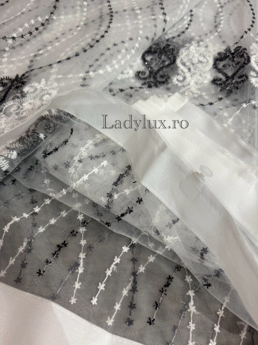 Perdea din tulle cu broderie Negru+alb , Model Fulgy 4M x 2.8h [3]