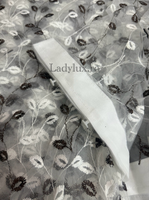 Perdea din tulle cu broderie Brawn+bej , model frunze, gata făcută cu tiv și rejansă C1593 [3]