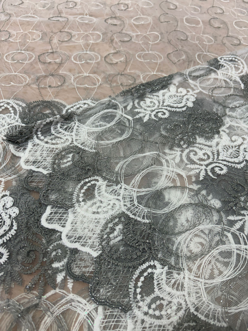 Perdea din tulle cu broderie Gri +alb, Model Imperial 4M x 2.5h [2]