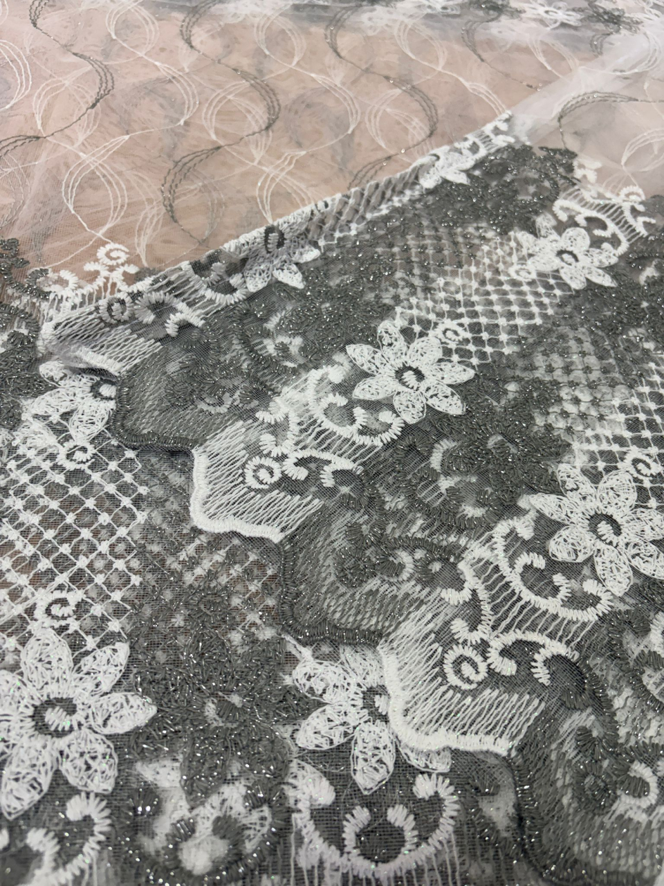 Perdea din tulle cu broderie Gri +alb, Model Imperial floral 4M x 2.5h [2]