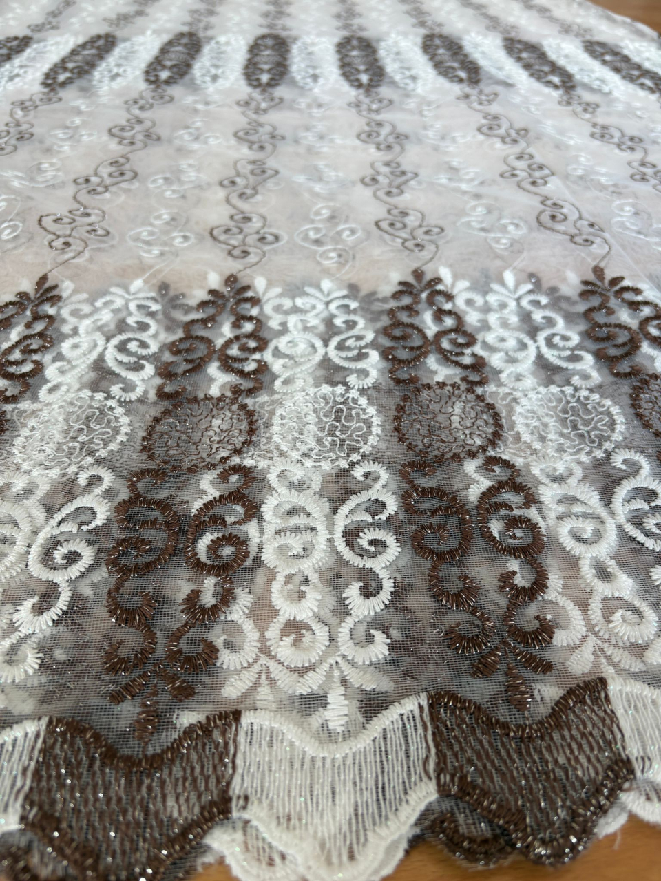 Perdea din tulle cu broderie Maro+alb, Model  Egipt 4M x 2.5h [2]