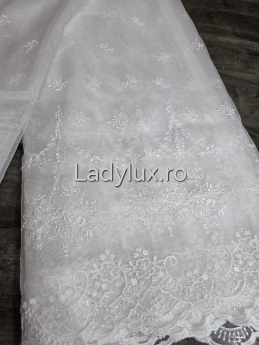 Perdea din tulle cu broderie Alba model crenguta , gata făcută cu tiv și rejansă C1460 [1]