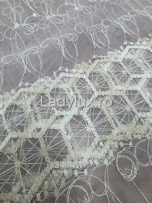 Perdea Ivoar cu broderie Ivoar Model Hexa gata cusuta cu tiv si rejansa - 3M x 1.9 h [3]