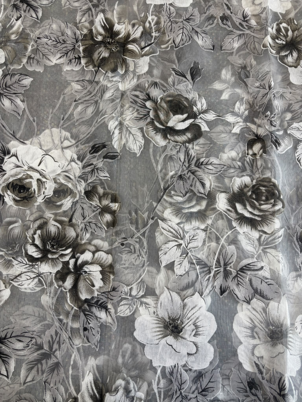 Perdea Organza Imprimata - Model Flori Gri 4M x 2.7h [3]