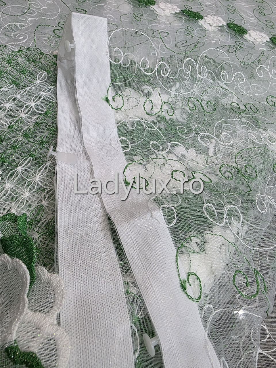 Perdea Tulle  Alba+Verde Model Flori cu Tiv si Rejansa  4M x 2.5h [4]