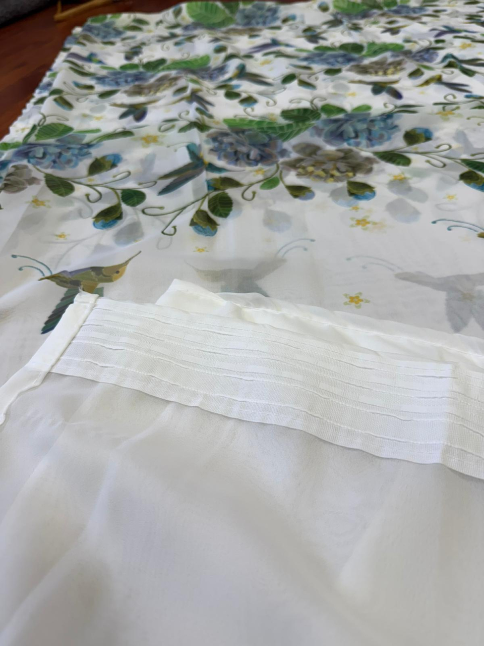 Perdea Inisor Imprimat Model Colibri  - Cu Tiv si Rejansa  4M x 2.7h [2]