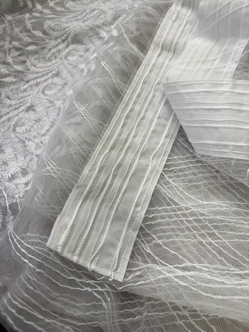 Perdea Tulle Broderie Alba Model Festiv  cu Tiv si Rejansa - 4MX 2.5h [3]