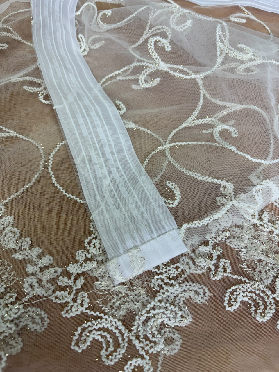 Perdea Tulle Broderie Crem+Alb Plin Model LUXY - gata cusuta cu tiv si rejansa - 3M x 2.5h [3]