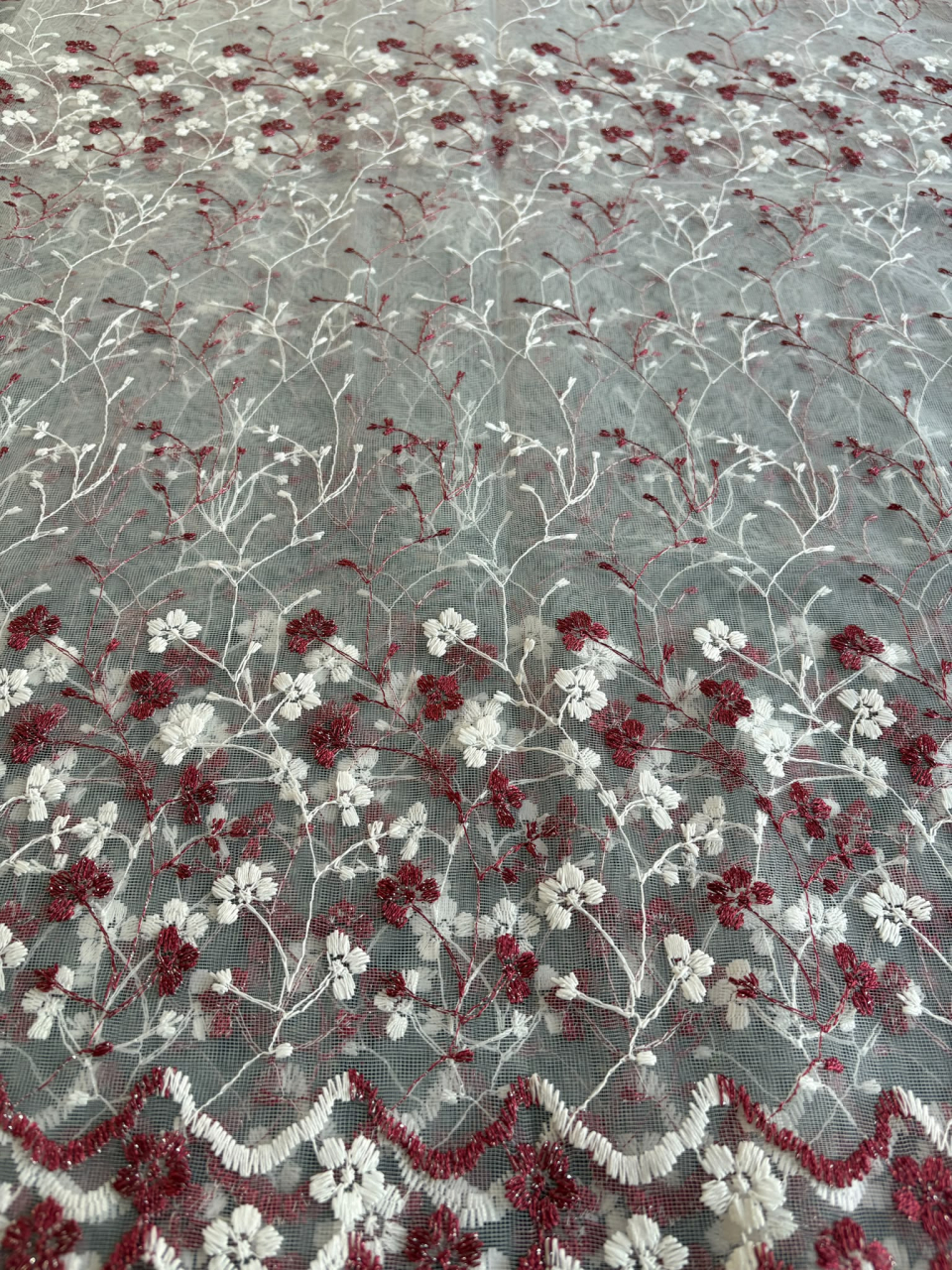 Perdea Tulle cu Broderie Alb+Bordo Model Romanita - Cu Tiv si Rejansa - 3M x 2.5 h [3]