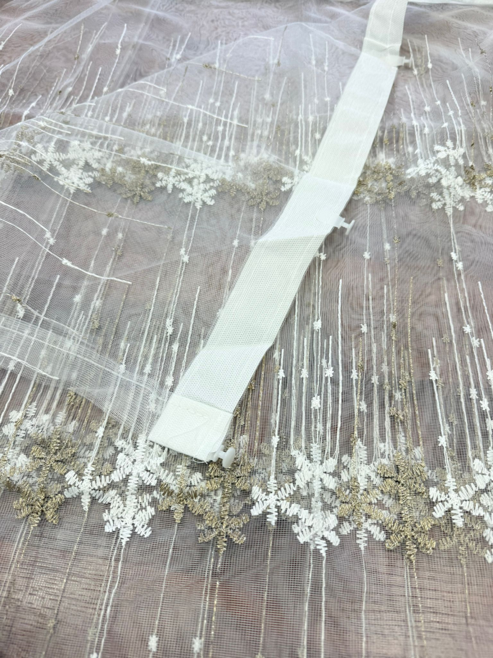 Perdea Tulle cu Broderie Alb+Capucino Model Fulgi - Cu Tiv si Rejansa - 3M x 2.5 h [3]