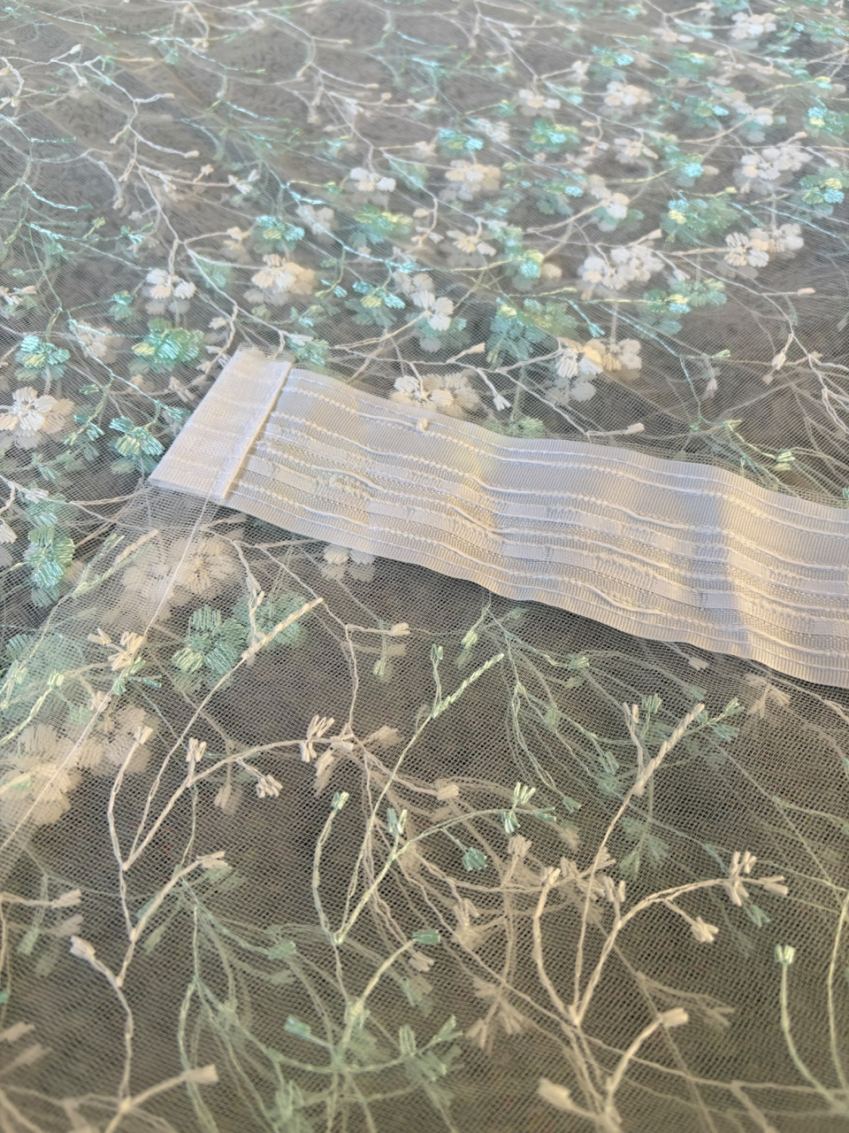 Perdea Tulle cu Broderie Alb+Verde Menta Pastel   Model Romanita - Cu Tiv si Rejansa - 3M x 2.5 h [5]