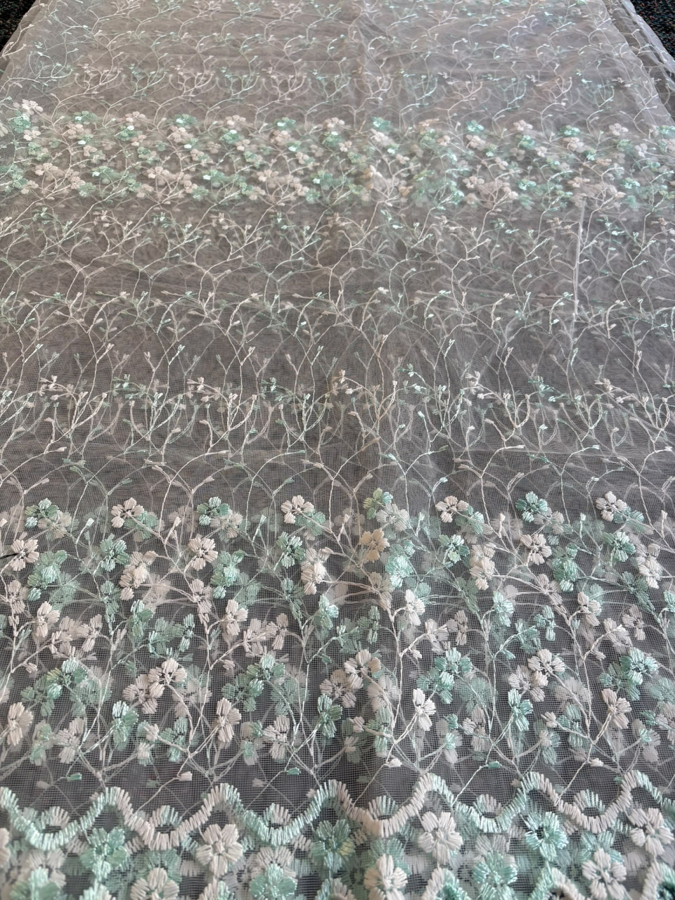 Perdea Tulle cu Broderie Alb+Verde Menta Pastel   Model Romanita - Cu Tiv si Rejansa - 3M x 2.5 h [4]