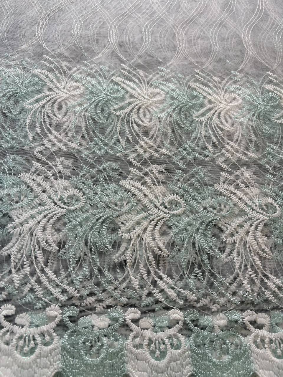 Perdea Tulle cu Broderie Alb+Turcoaz  Model Festiv- 4M x 2.5h Cu Tiv si Rejansa [2]