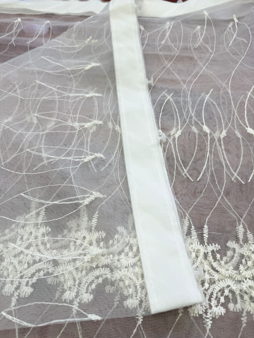 Perdea Tulle cu Broderie Alba Model Oval cu Margele - Cu Tiv si Rejansa - 3M x 2.5 h [3]