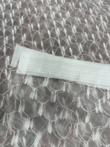 Perdea Tulle cu Broderie Alba+Roz Pudra 3M x 2.5h - Model Sirena [2]