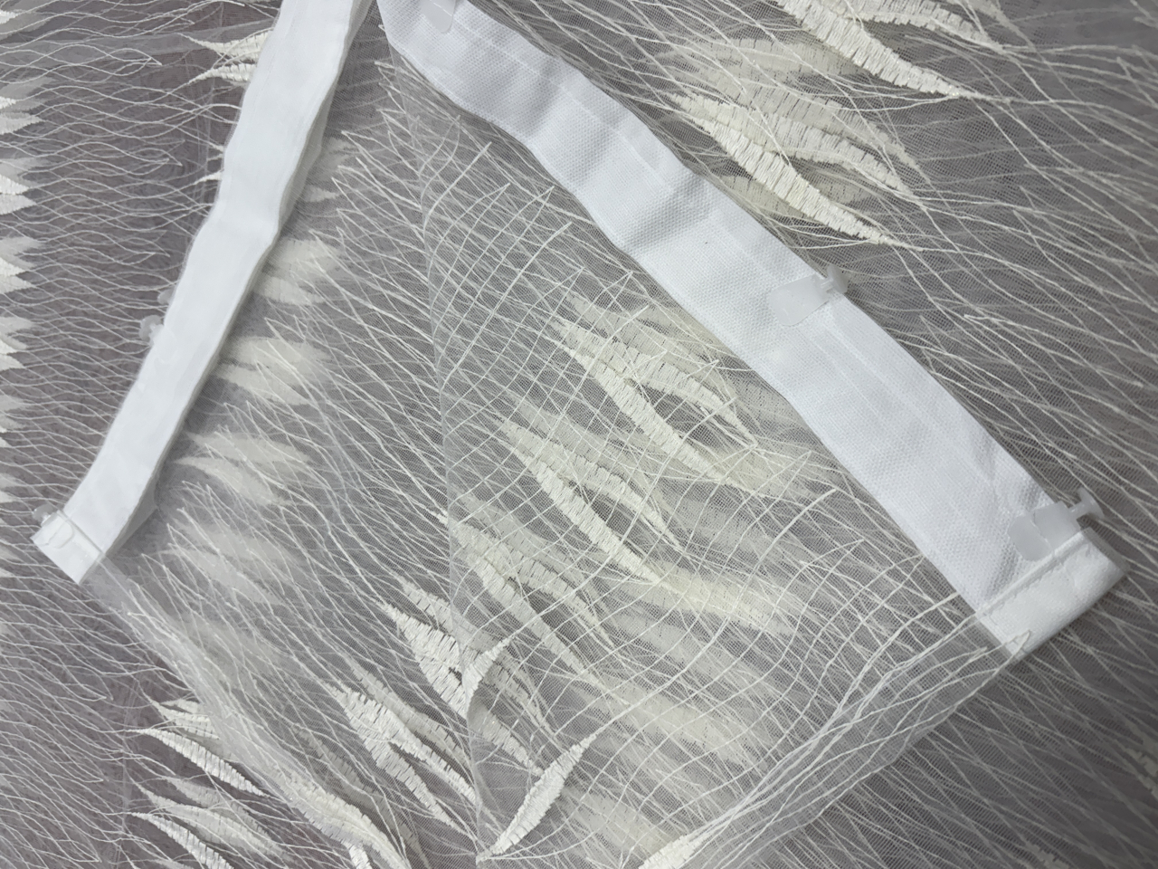 Perdea Tulle cu Broderie Ivoar Model Lale - Cu Tiv si Rejansa - 3M x 2.5 h [4]