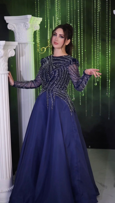 Rochie eleganta stil printesa, Bleumarin cu mâneci lungi, lucrata manual Safini Pansy, decorata cu paiete [2]