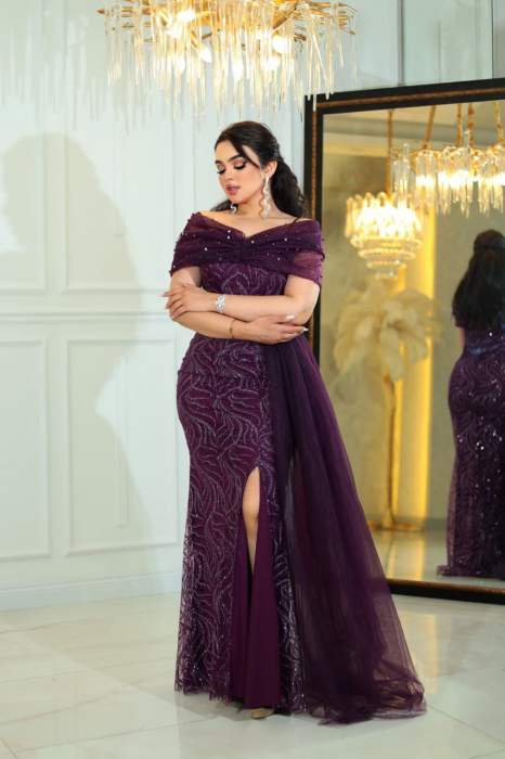 Rochie lunga Adelyn, eleganta, cu strasuri si crapatura FloraGvF [1]
