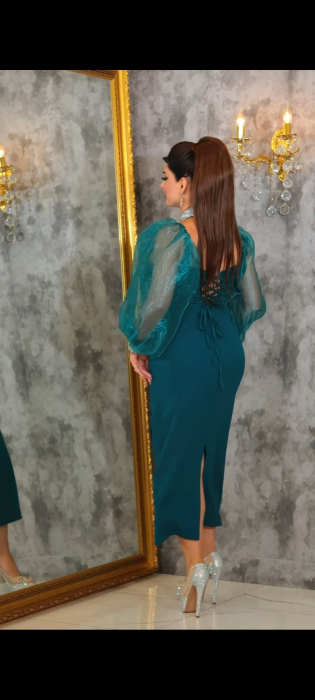 Rochie midi eleganta ZirkaGvF, cu umerii goi si strasuri [2]
