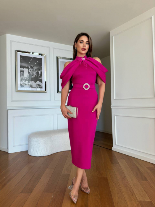 Rochie midi Roz Fucsia elegantă cu capă drapată, accesoriu strălucitor în talie [1]