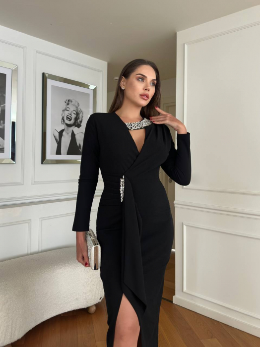 Rochie Neagră de Seară „Valeria” cu Detalii Strălucitoare, Croială Mulată și Deschidere Seducătoare pentru Evenimente Speciale [3]
