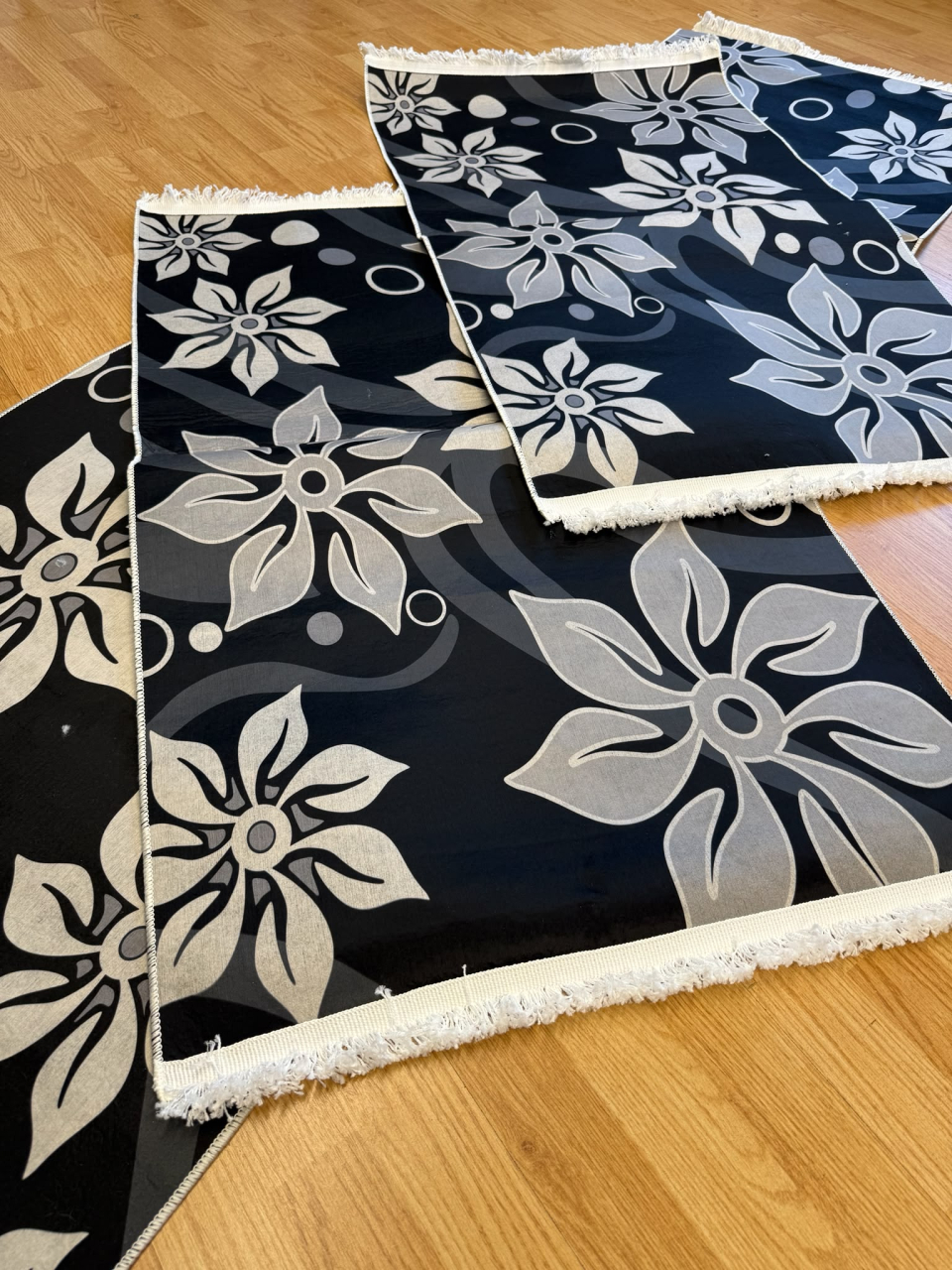 Set 3 traverse SUBTIRI cu antiderapant Model Irish - 240 x 70 Cm + 2 buc. 120 x 70 Cm [2]