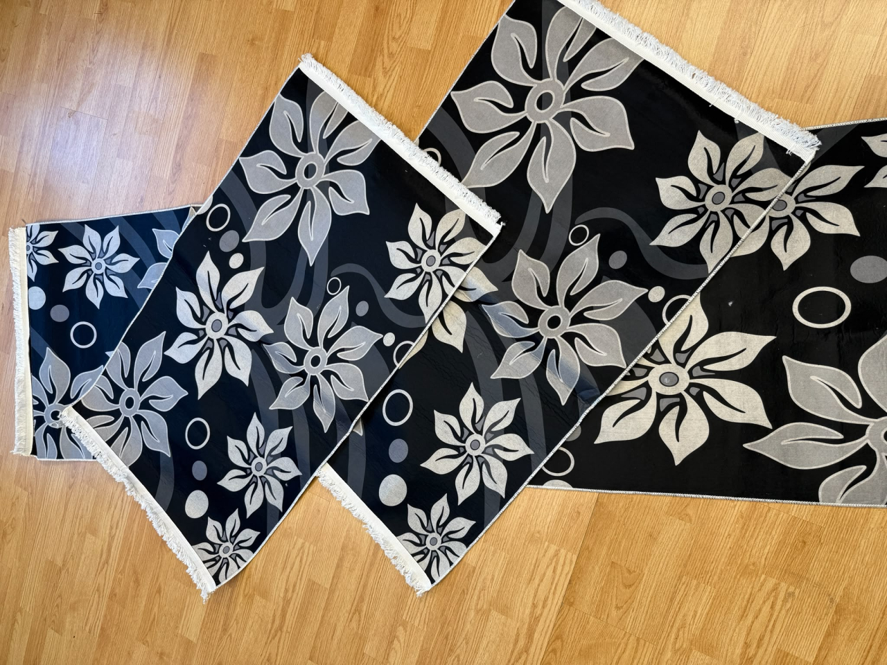 Set 3 traverse SUBTIRI cu antiderapant Model Irish - 240 x 70 Cm + 2 buc. 120 x 70 Cm [4]