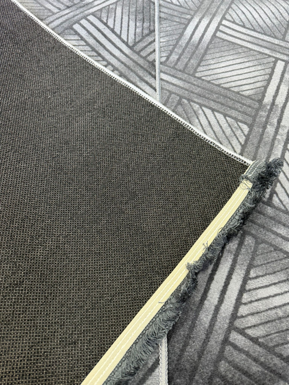 Set Doua Traverse Antiderapante Model Parchet Mic Gri 75x140 cm [3]