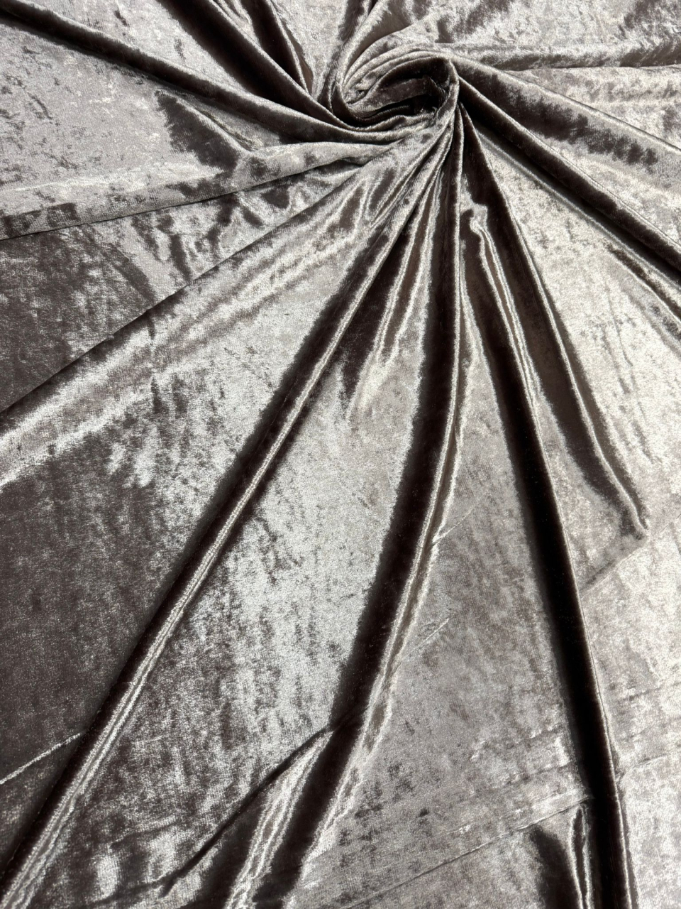 Set Draperii Catifea Capucino Lucios  -3M x 2.5 Gata Cusute cu Tiv și Rejansă [3]