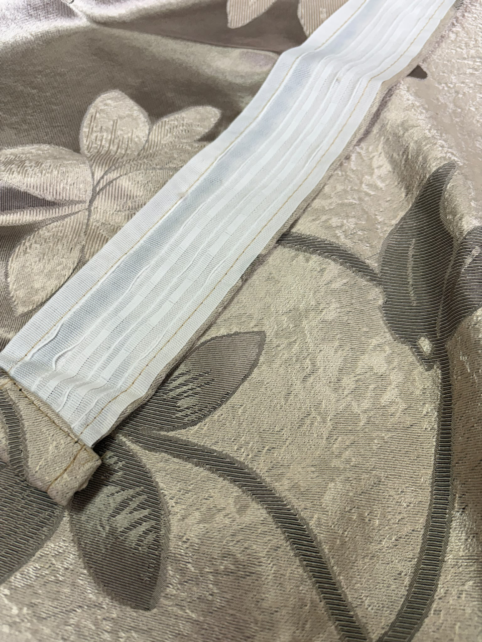 Set Draperii Bej Gata Cusute cu Tiv si Rejansă, 3M x 2.5 h Model Creof [3]