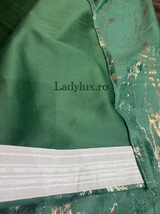 Set Draperii Catifea cu insertii -3 Metri Lățime, 2 Panouri (1.5 m + 1.5 m), Înălțime 2.70 m – Gata Cusute cu Tiv și Rejansă– C1604 [4]