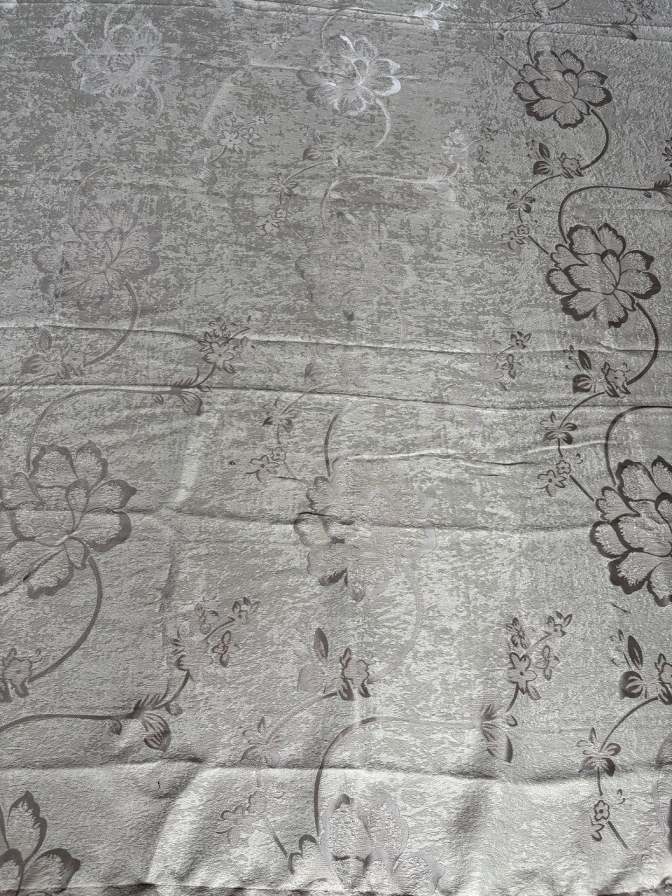 Set Draperii Crem Gata Cusute cu Tiv si Rejansă, 3M x2.7h - Model Bujor [2]