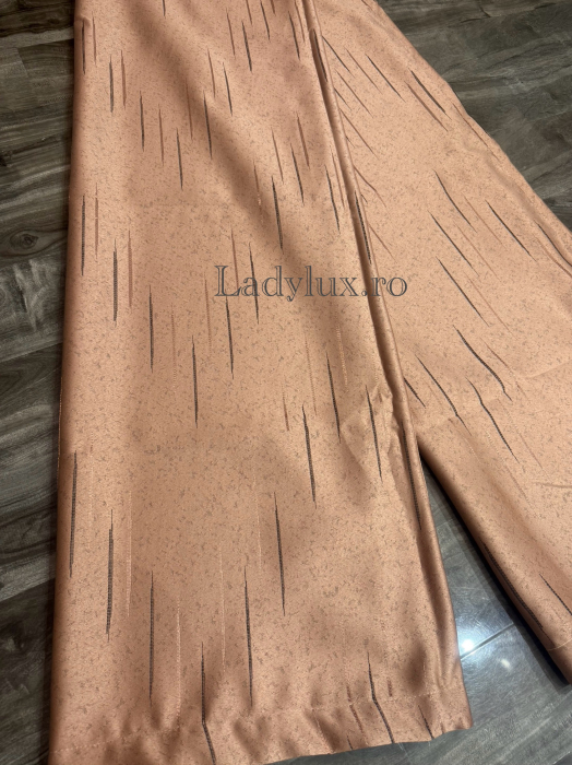 Set Draperii Gata Cusute cu Rejansă 3M – 2 Bucăți, de 150cm cu 270 cm inaltime – Eleganță pentru Orice Cameră - C1553 [1]