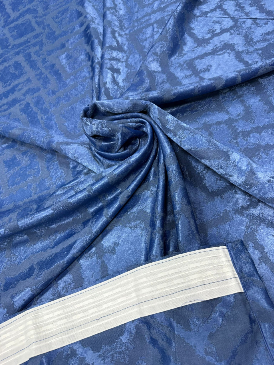 Set Draperii Albastru Gata Cusute cu Tiv si Rejansă, 3M x 2.7 h Model Labirint [3]