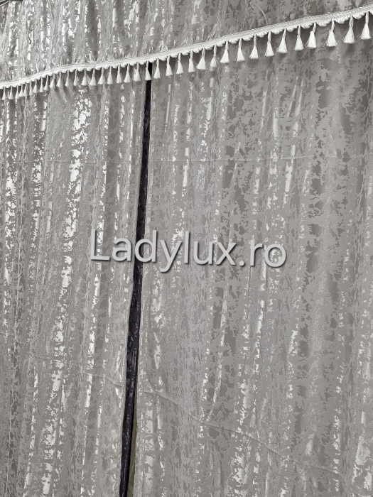 Set Draperii Jacquard cu Ciucuri Decorativi 3M x 2.8H– Eleganță și Strălucire pentru Orice Interior - Gri Argintiu [2]