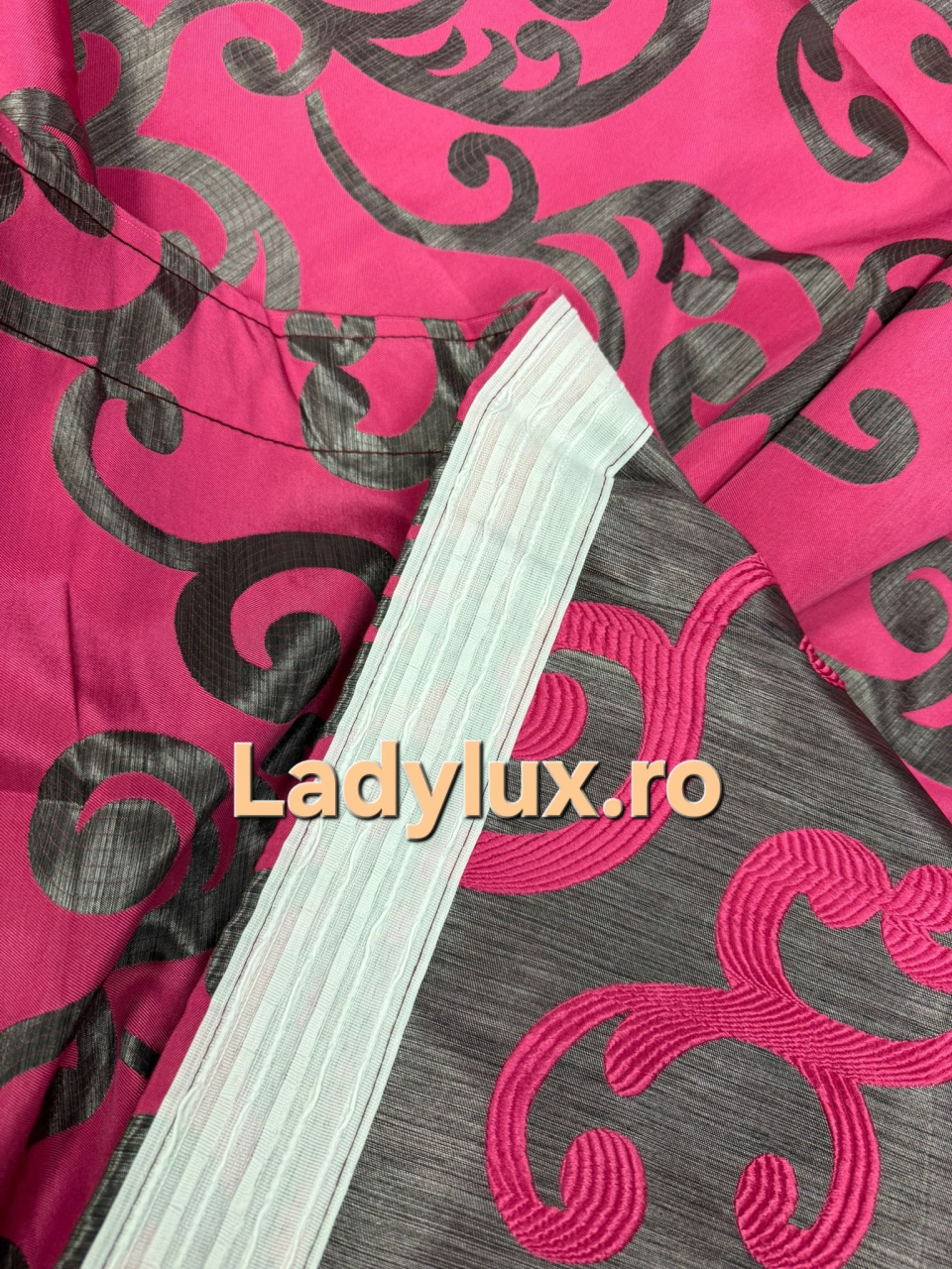 Set Draperii Fucsia Gata Cusute cu Tiv si Rejansă, 3M x 2.7 h Model Spiri [2]